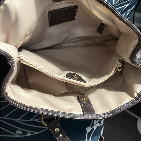 Coach Dark Brown Leather Shoulder Bag - Picture 3 of 4